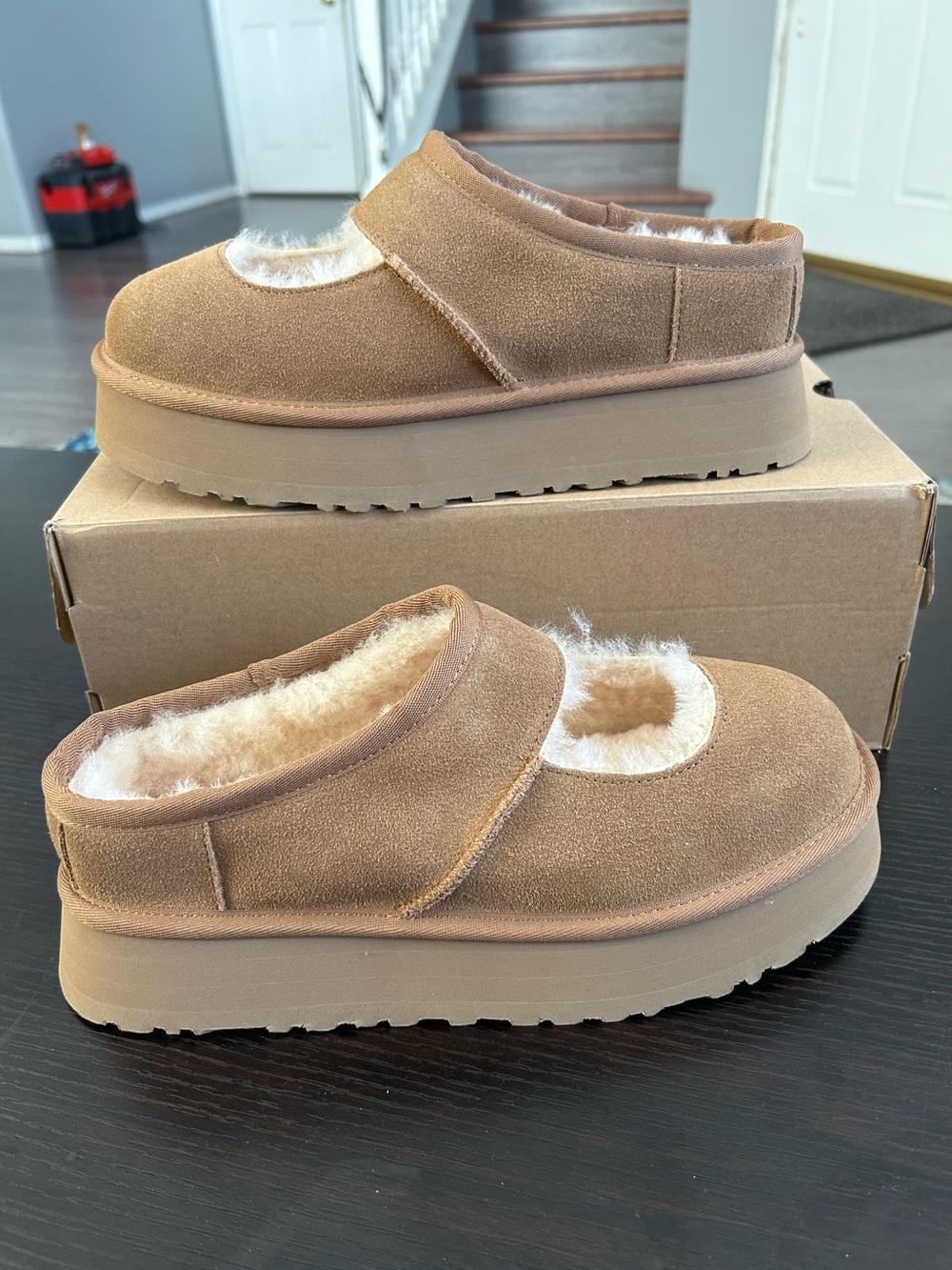 UGG bea Mary Jane slippers Chestnut Suede Shearling-Lined Slip-On Shoes